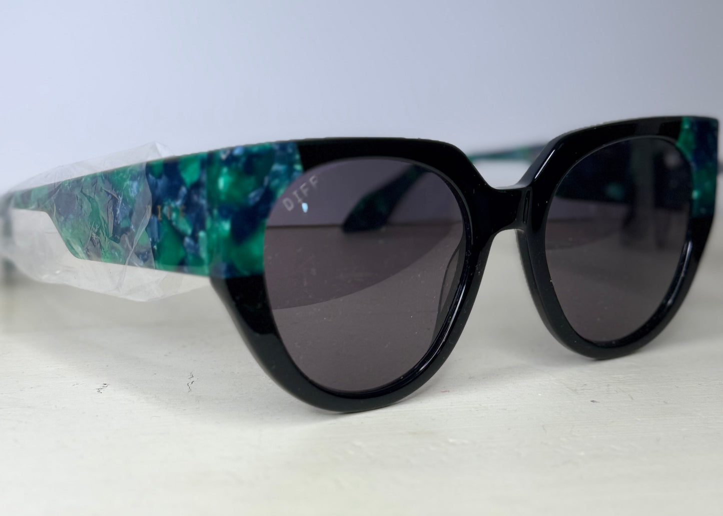 DIFF Sunglasses