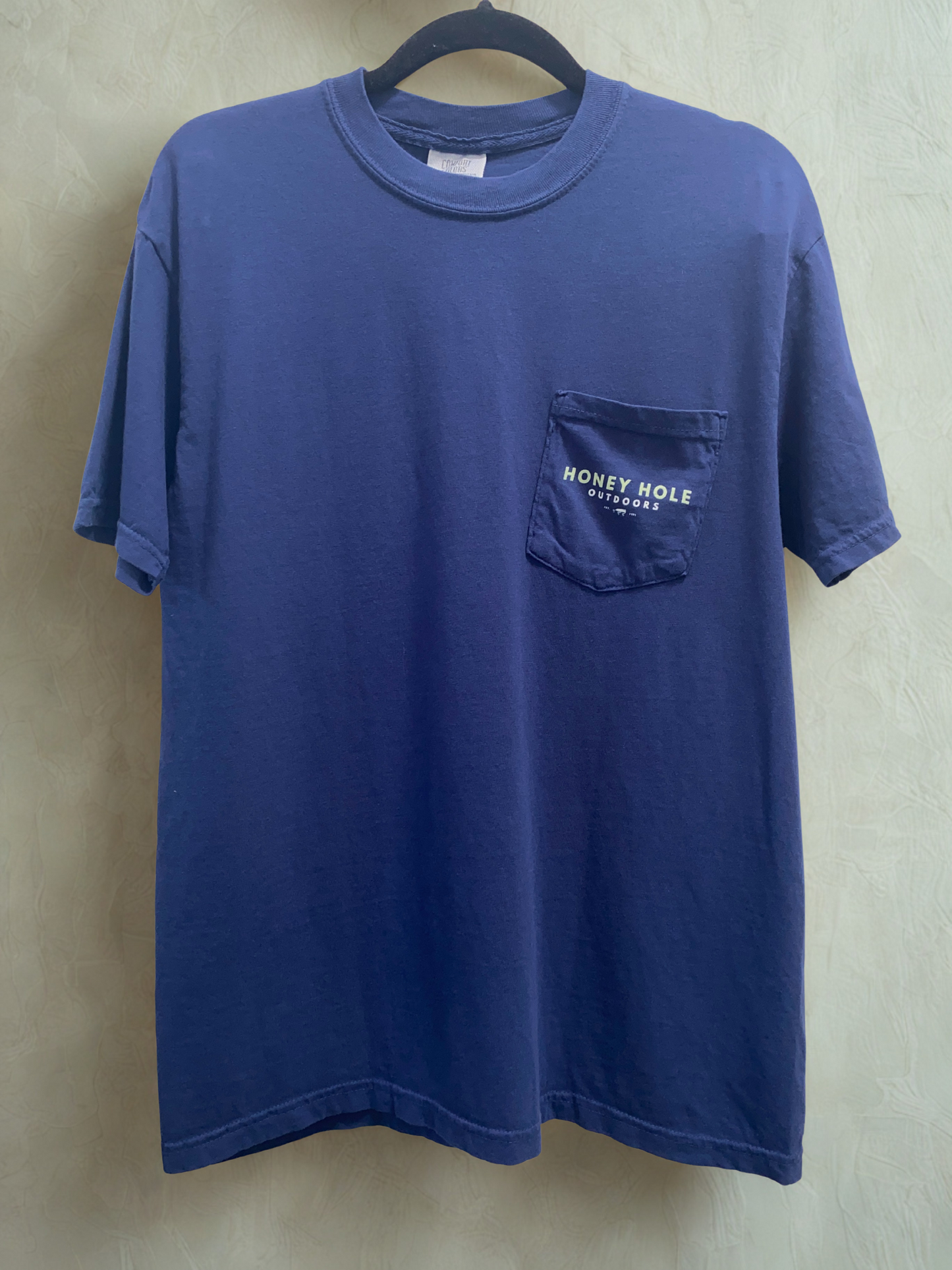 Men's Honey Hole T-Shirt