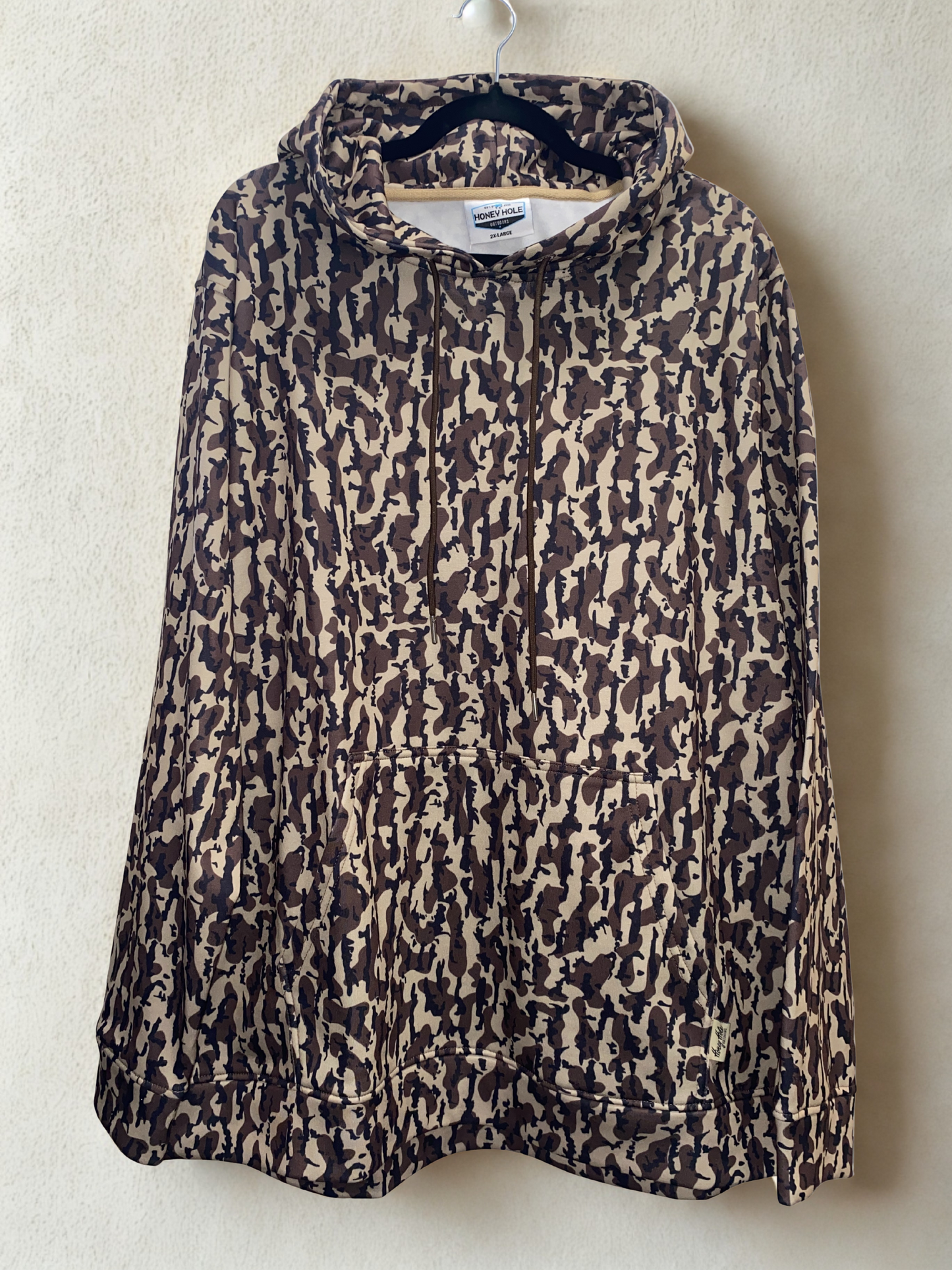 Honey Hole Men's Camo Hoodie